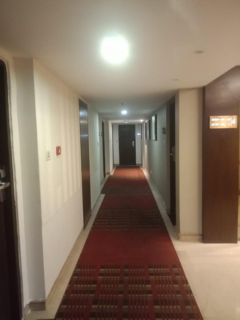Blossom Rooms Hotel Vashishtha - Free Lunch Or Dinner- Free Breakfast Hyderabad Exterior photo